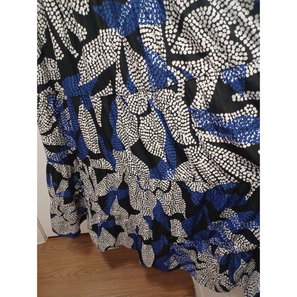 Chico's Floral Flutter Sleeve Maxi Dress Women's Size 8 Four-teir Bottom - Picture 7 of 10